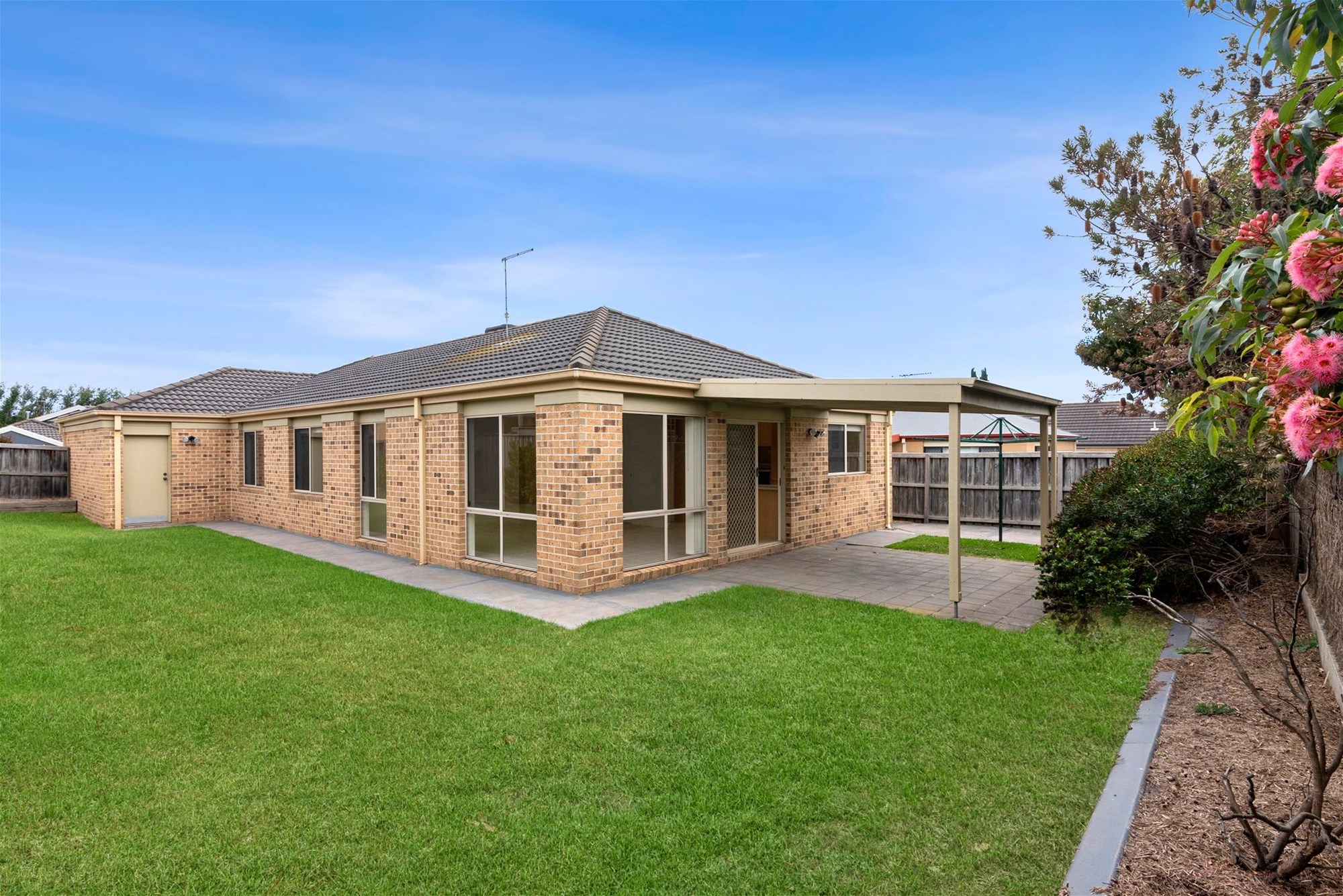 12 Mariner Court MOUNT MARTHA VIC