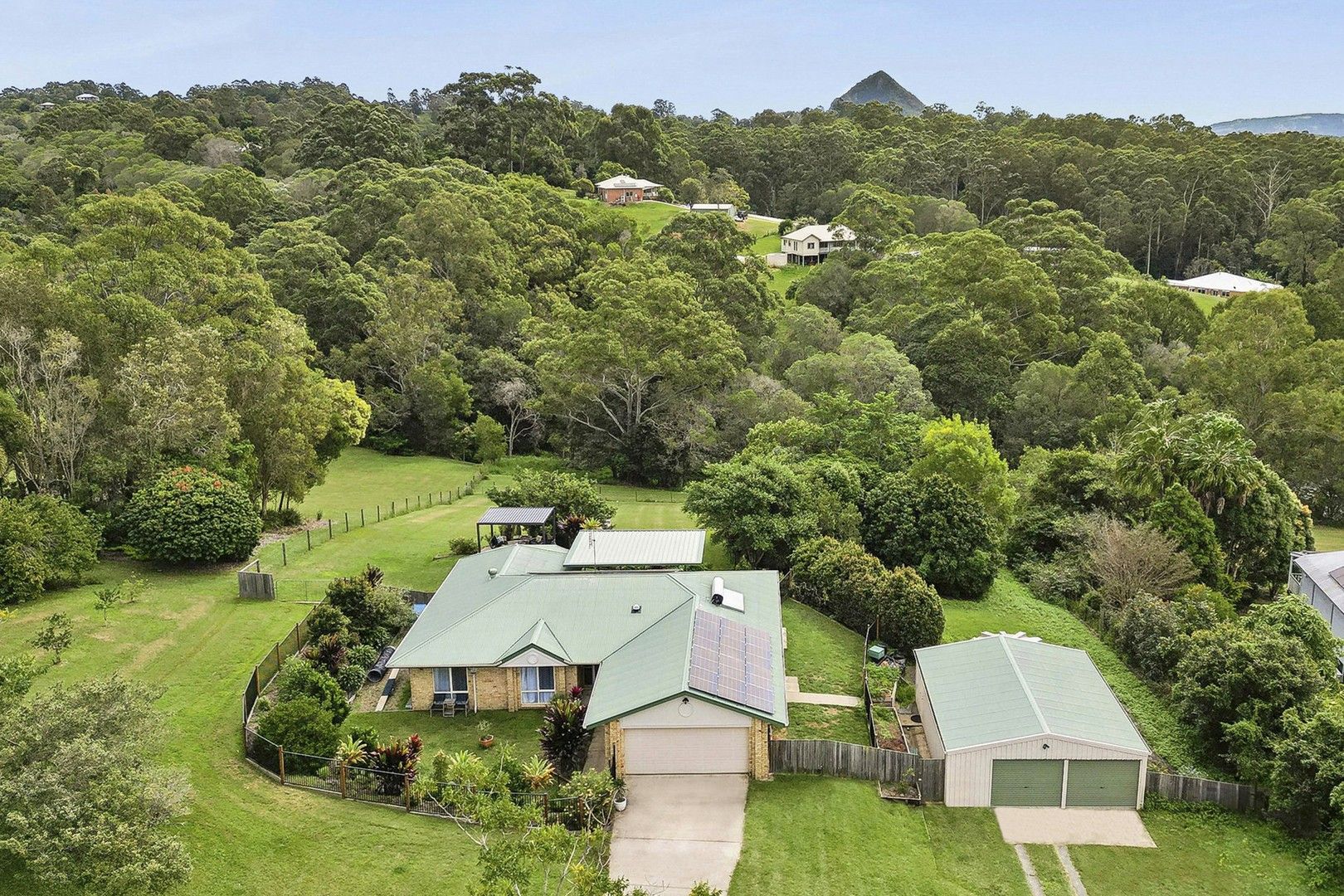 136 Blueberry Drive, Black Mountain QLD 4563v